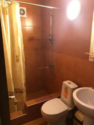 Гостевой дом Guest house GUMA Сухум Двухместный номер с 1 кроватью-10